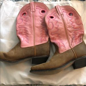 Ladies cowboy boots size 9